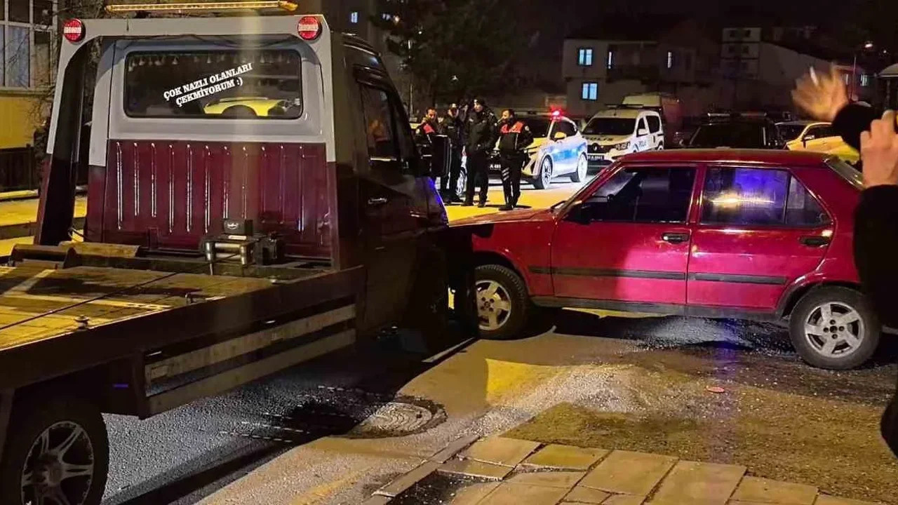 Tamir Edilen Araç Çalındı, Tamirci Kovalamaca ile Hırsızı Yakaladı